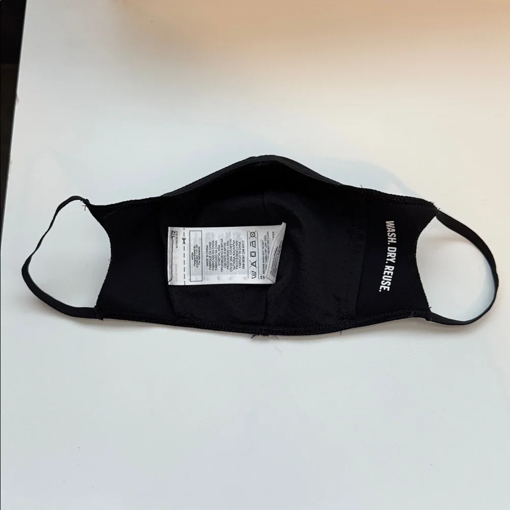 ✨3/$10 Adidas Face Mask Black OSFA Resuable Eco-Friendly